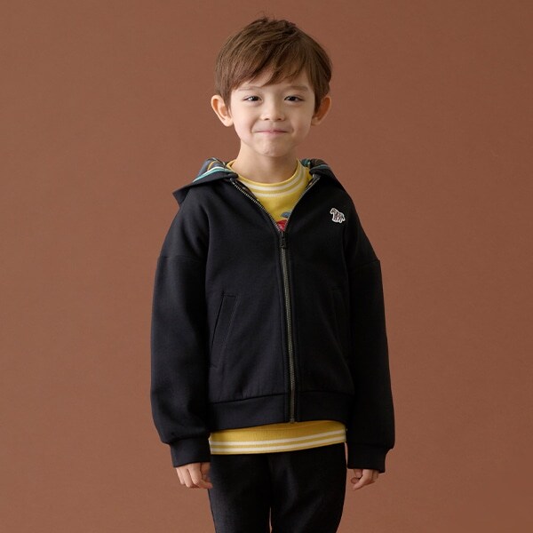 バックロゴエンボスジップパーカ