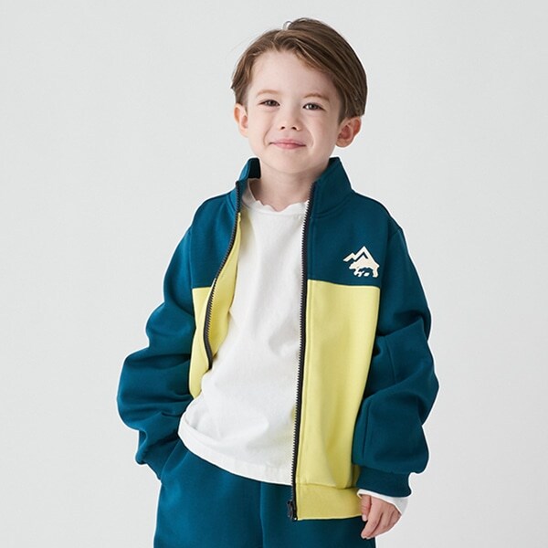 トラックジャケット