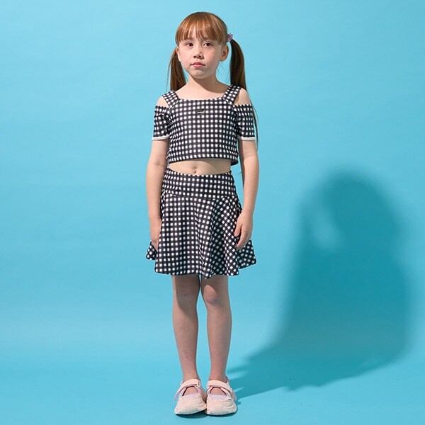 【UVカット/水着/SWIM】オフショル風トップス、フレアスカートパンツつき