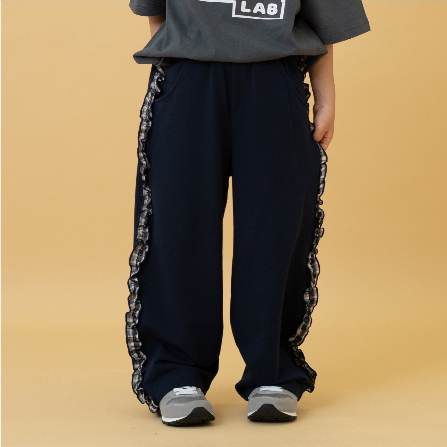 サイドガラフリルスウェットパンツ