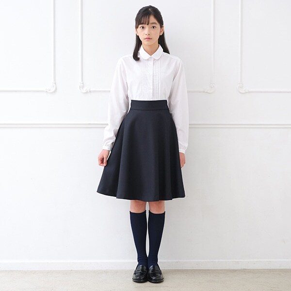 ＊フレアスカート