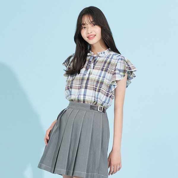 ボウタイブラウス