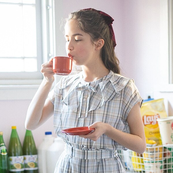 ボウタイフリル衿ブラウス