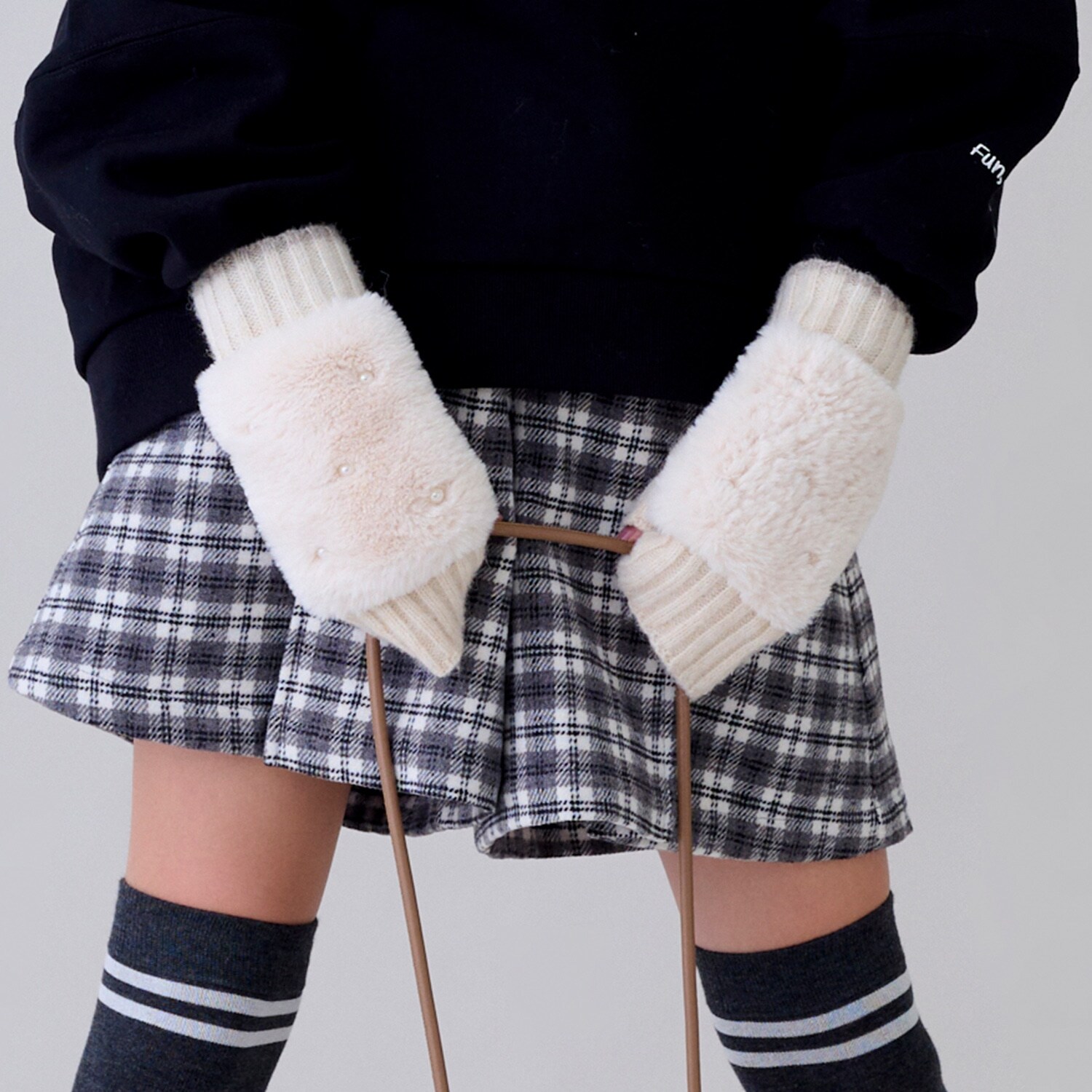 ミトンファー手袋