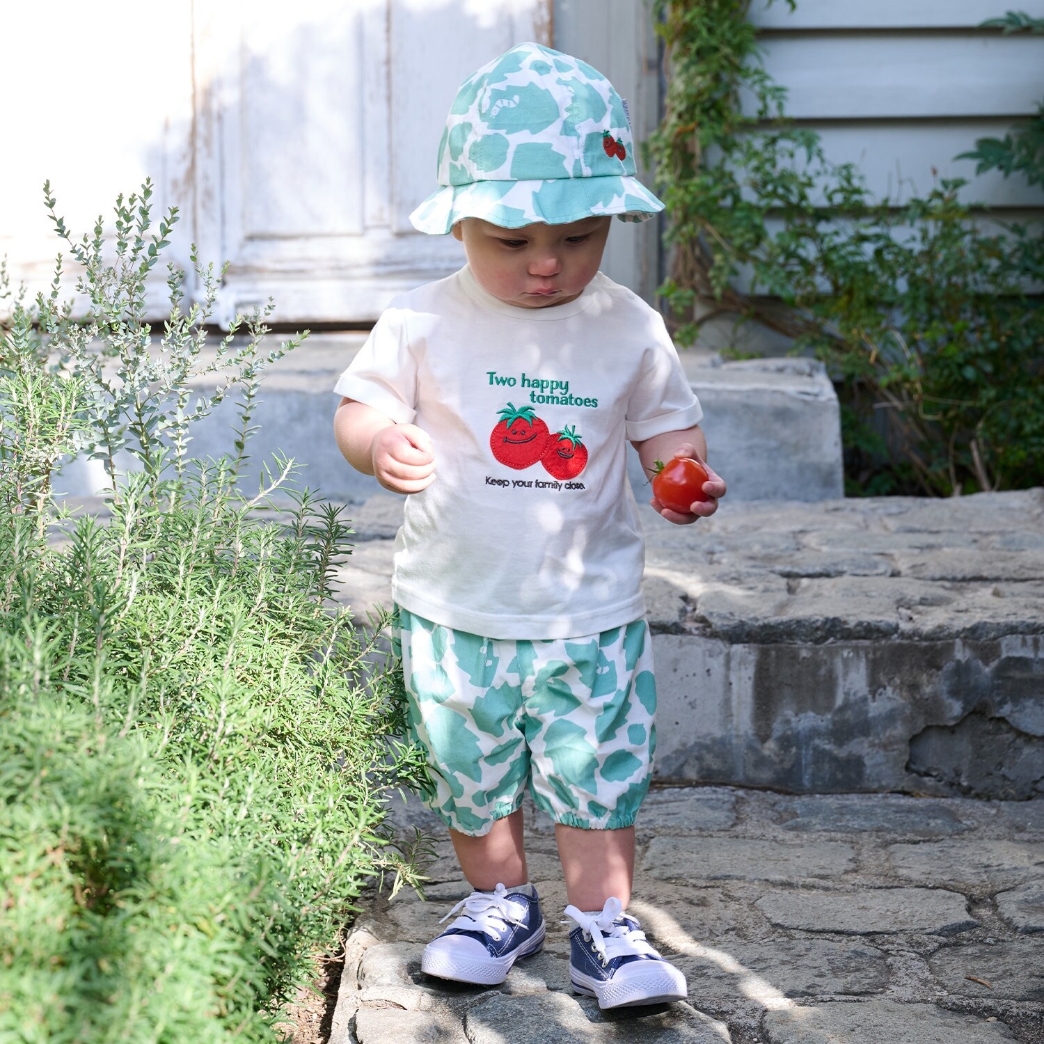 トマトアップリケ半袖Tシャツセットアップ