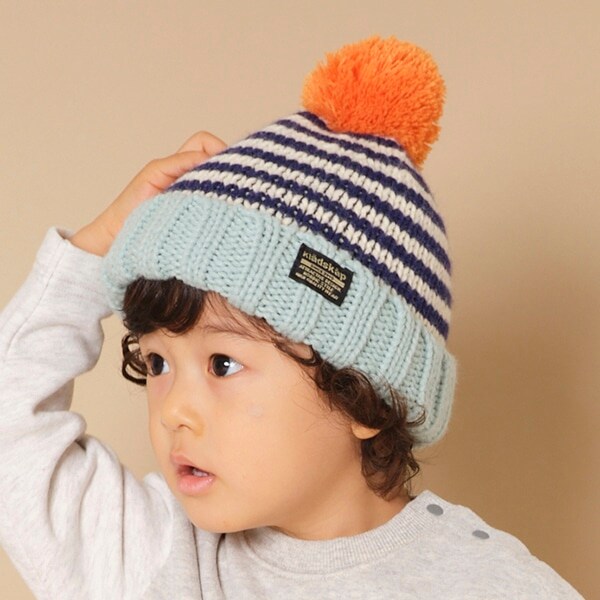 ボーダー配色ニットキャップ