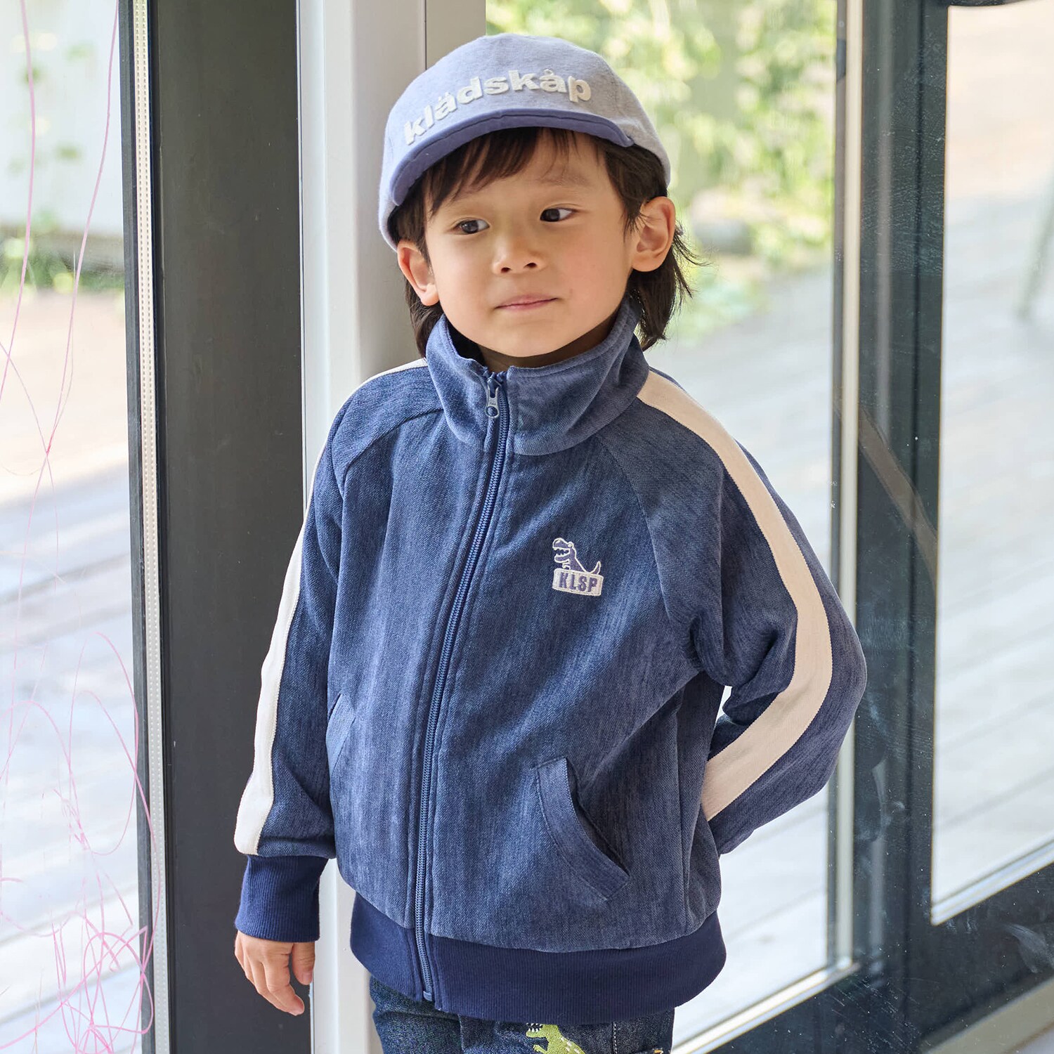 恐竜トラックジャケット