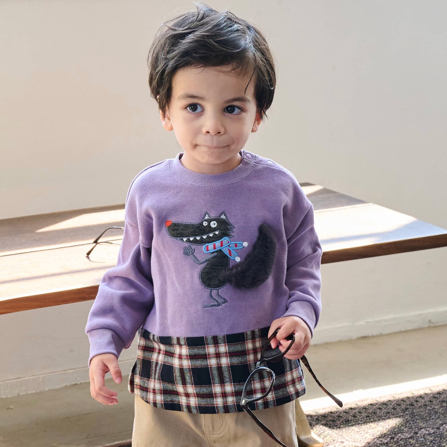 オオカミ裾チェックトレーナー