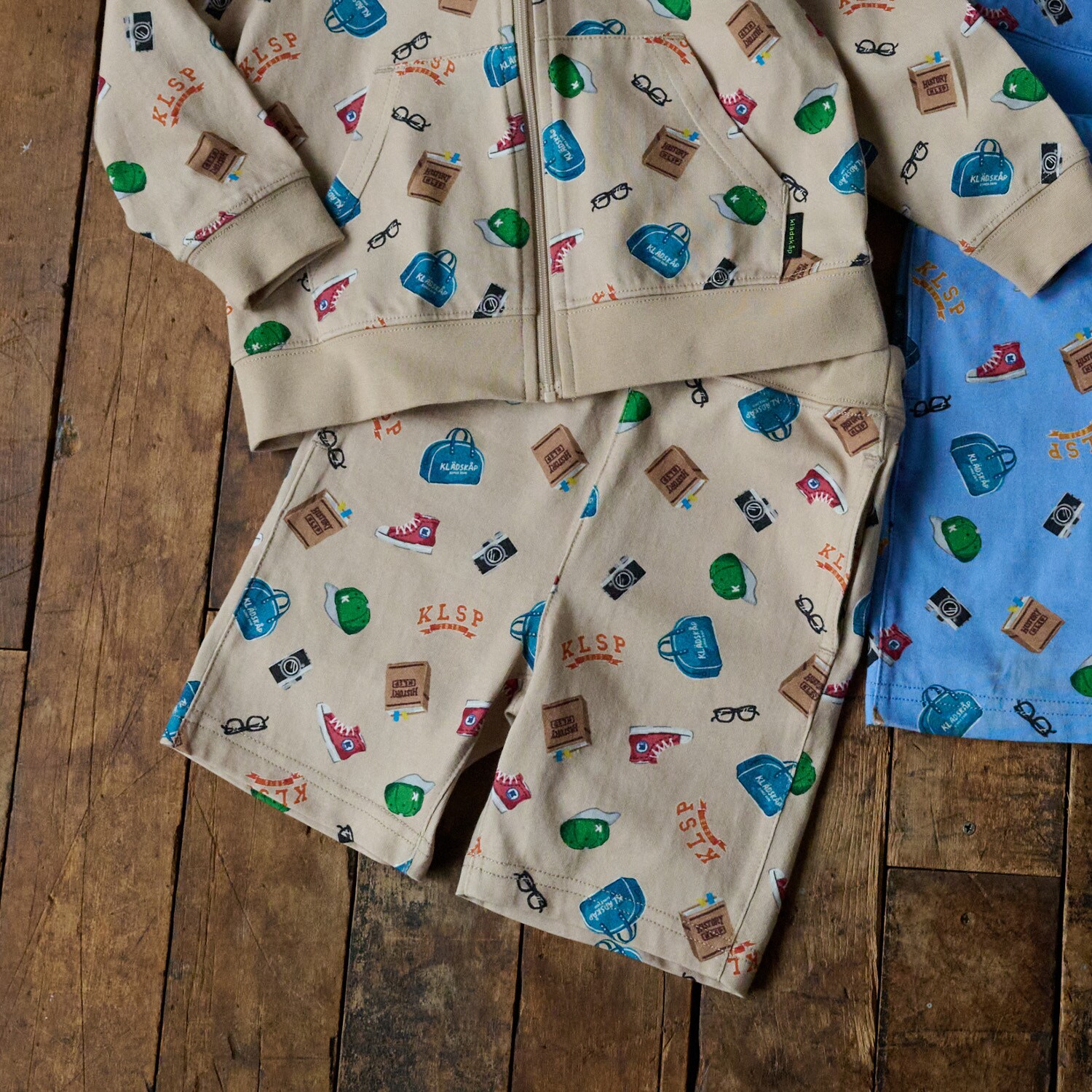 総柄5分丈パンツ