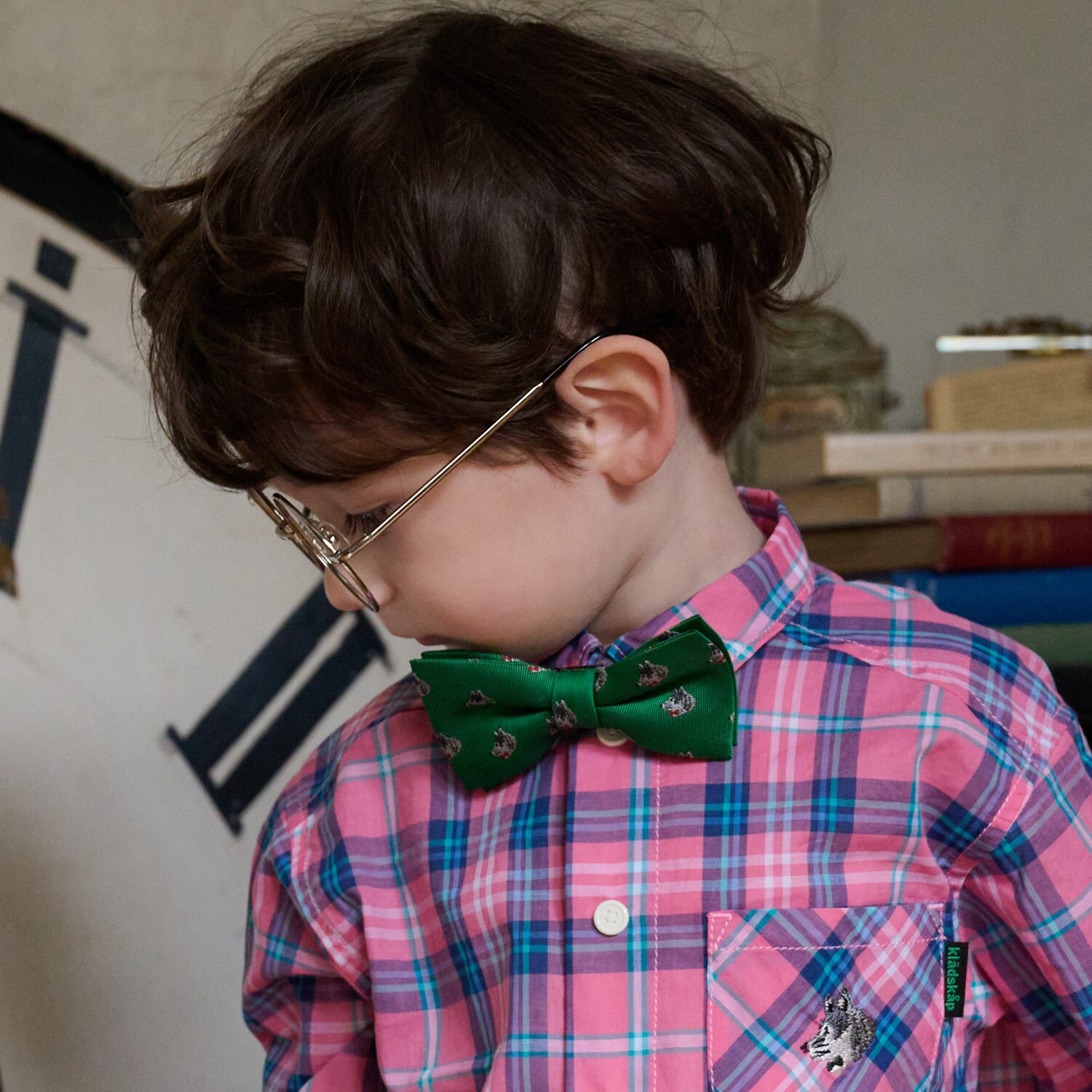 オオカミ柄蝶ネクタイ