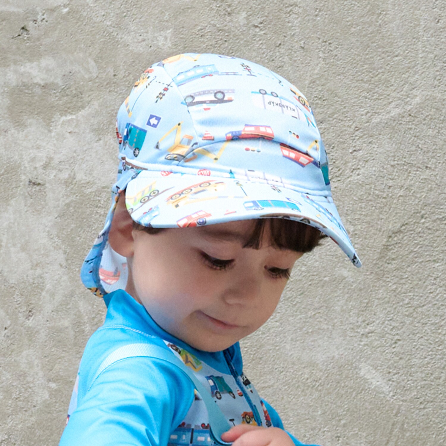 総柄日除けつきスイムキャップ