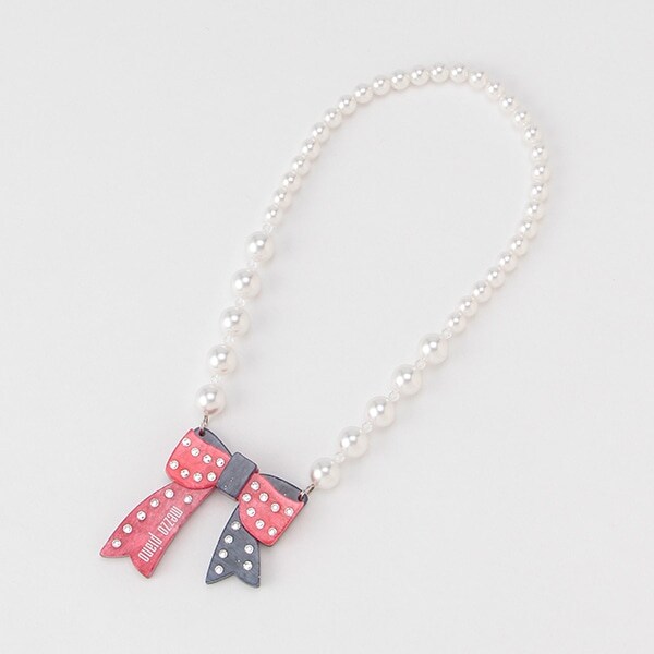 リボンモチーフパール調ビーズネックレス
