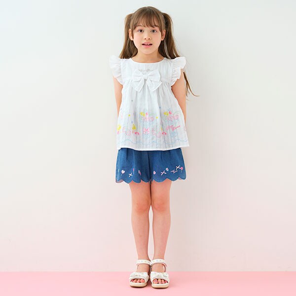 【キッズサイズ】デニム裾刺しゅうスカラップ　ショートパンツ