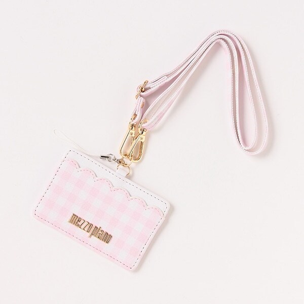ストラップつきギンガムIDケース