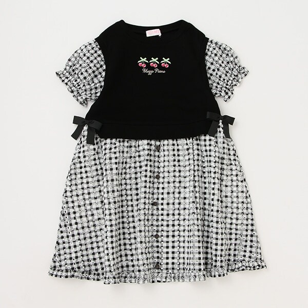 【人気商品再入荷】【直営店で取り扱い無し】レイヤード風パフスリーブ　ギンガムドッキングワンピース