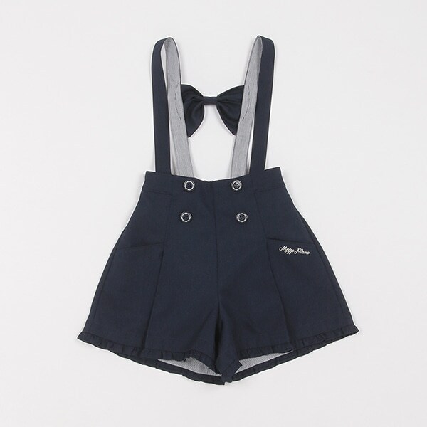 つりつき　タックショートパンツ