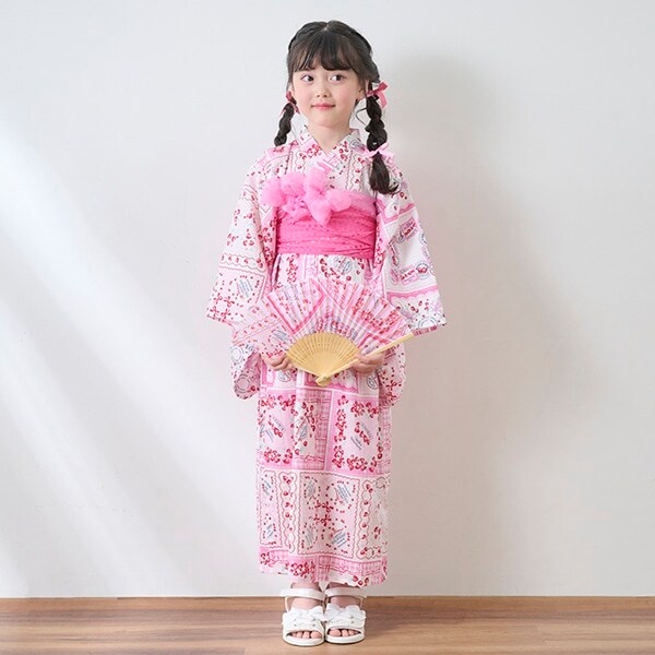 いちごハンカチ柄　浴衣