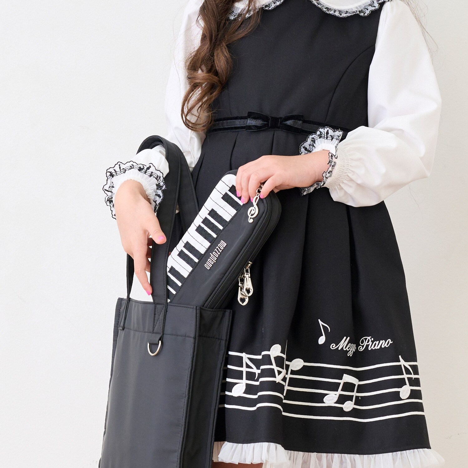 ピアノ　ペンポーチ