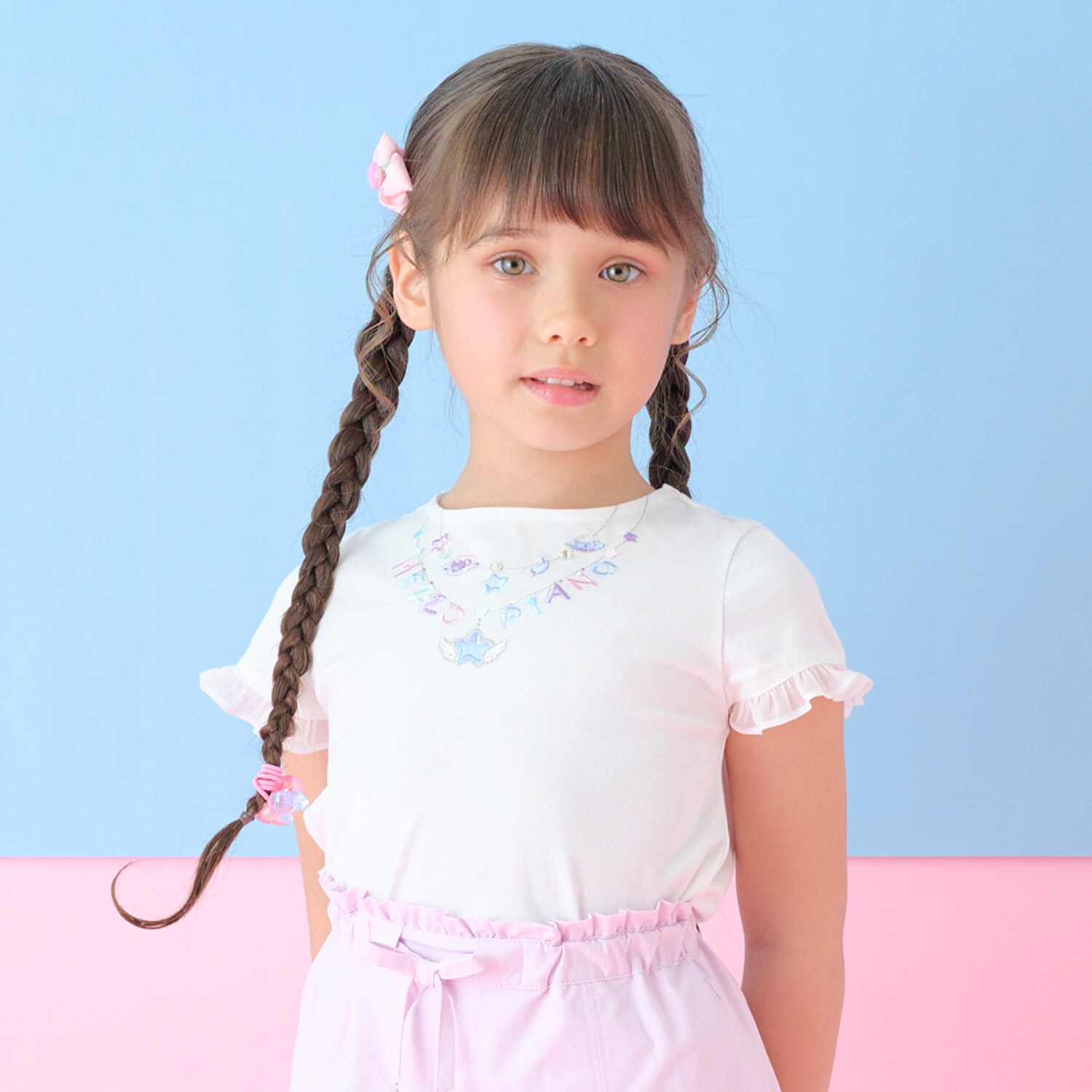 ネックレス刺しゅう　袖フリル　半袖Tシャツ