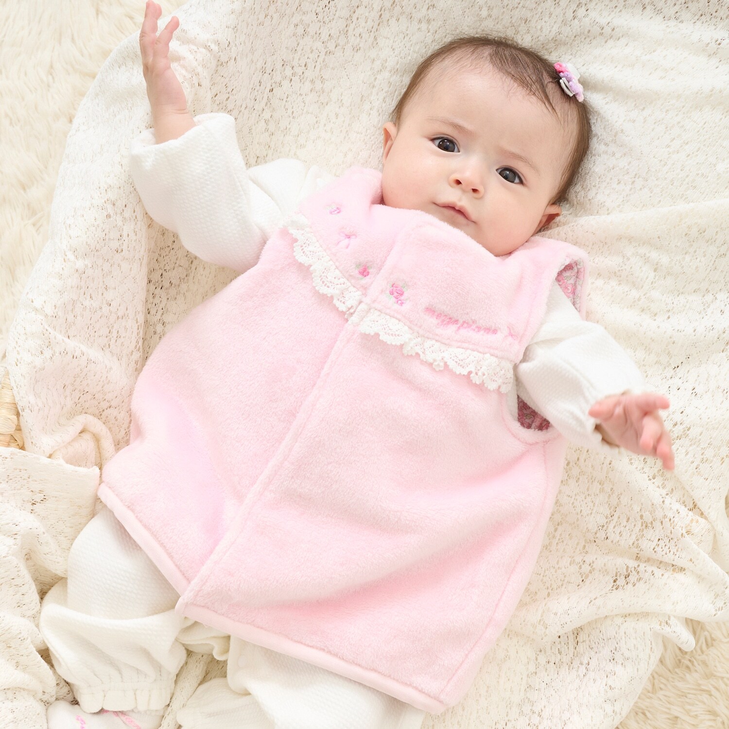 バラ刺しゅう　ボアベスト