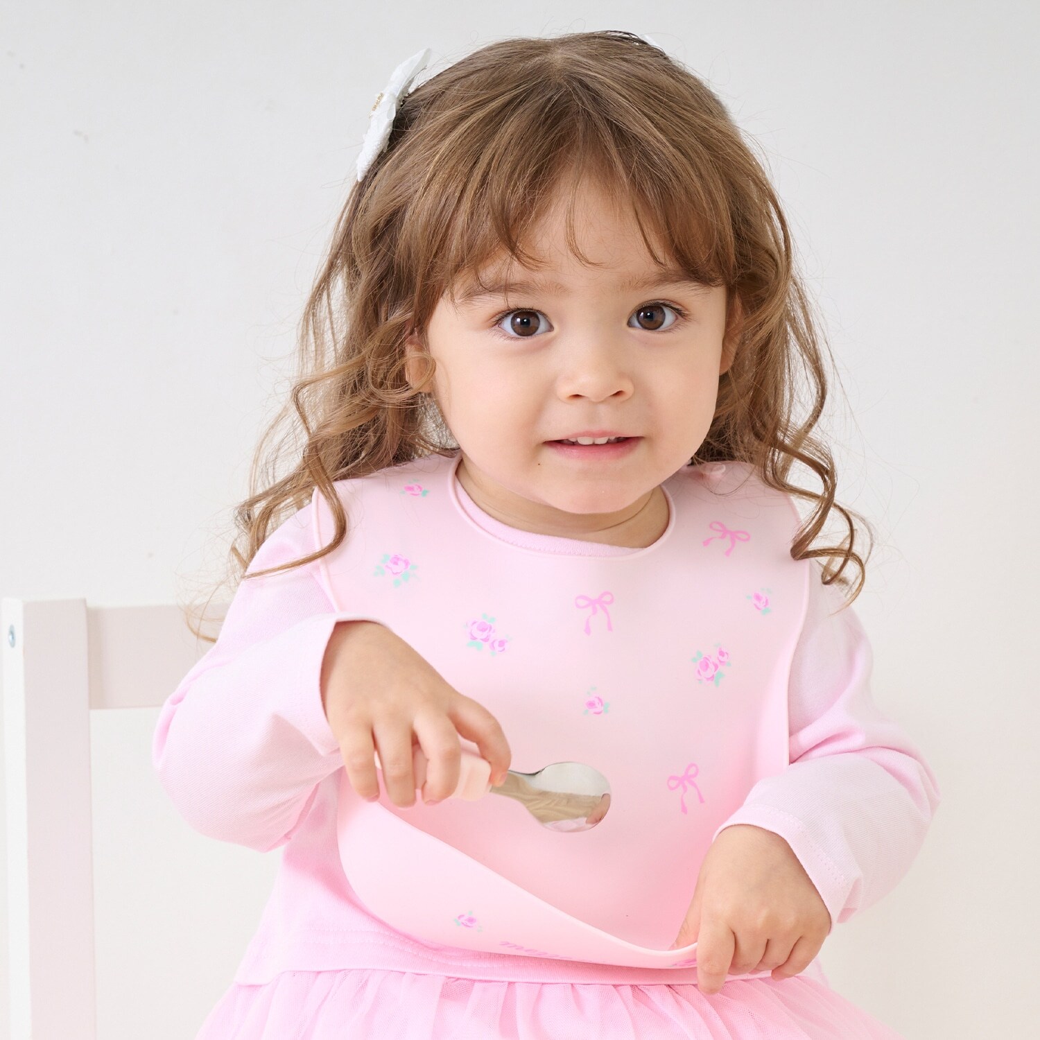 バラ柄　シリコンお食事スタイ