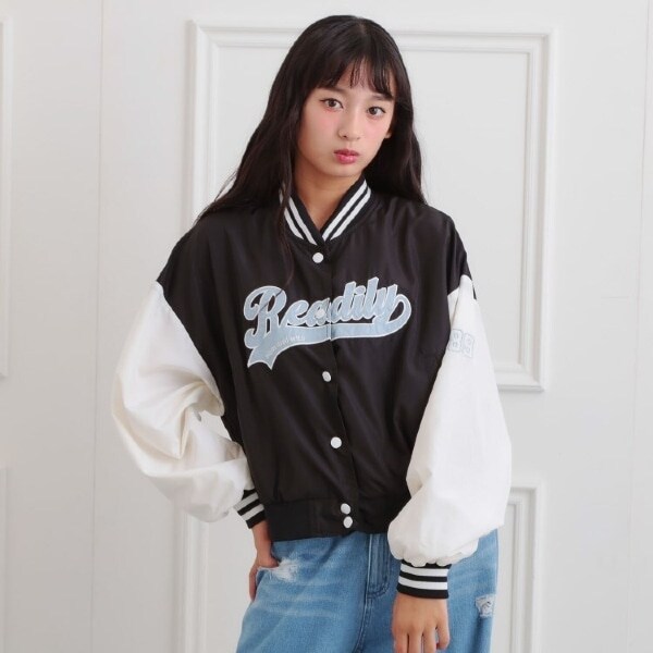 ロゴアップリケスタジャン