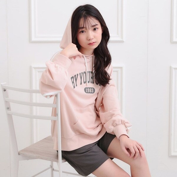 袖ラインパーカー＋ショートパンツセット