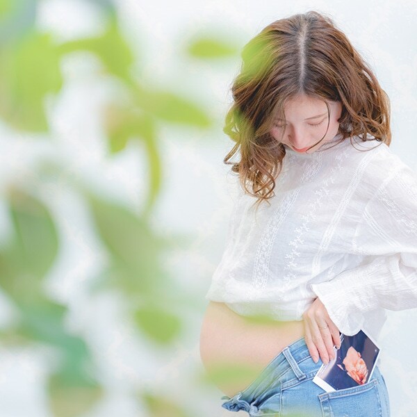 マタニティフォトスマホデータプラン (100カット) (平日)