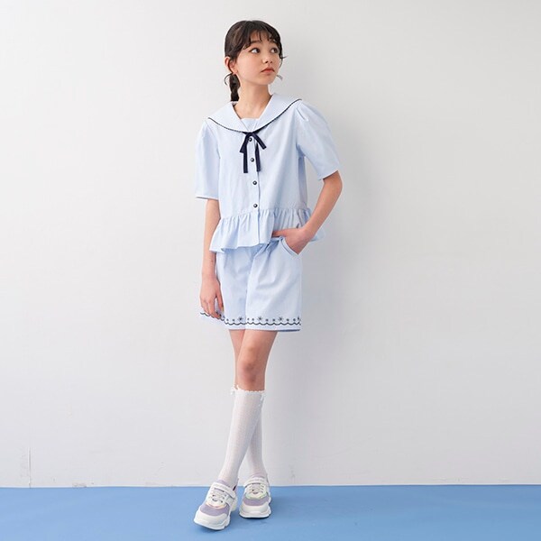 スカラ刺しゅうハイウエストショートパンツ