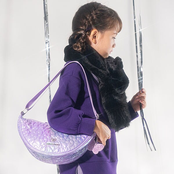 蝶キルト刺しゅうハーフムーンショルダー