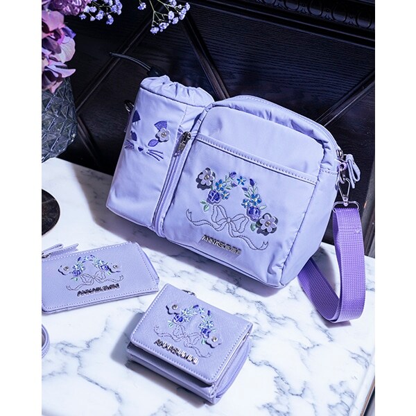 お花リース刺しゅうペットボトル3WAYバッグ