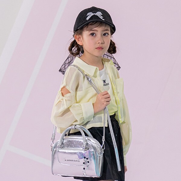 チャームつき2WAYボストンバッグ