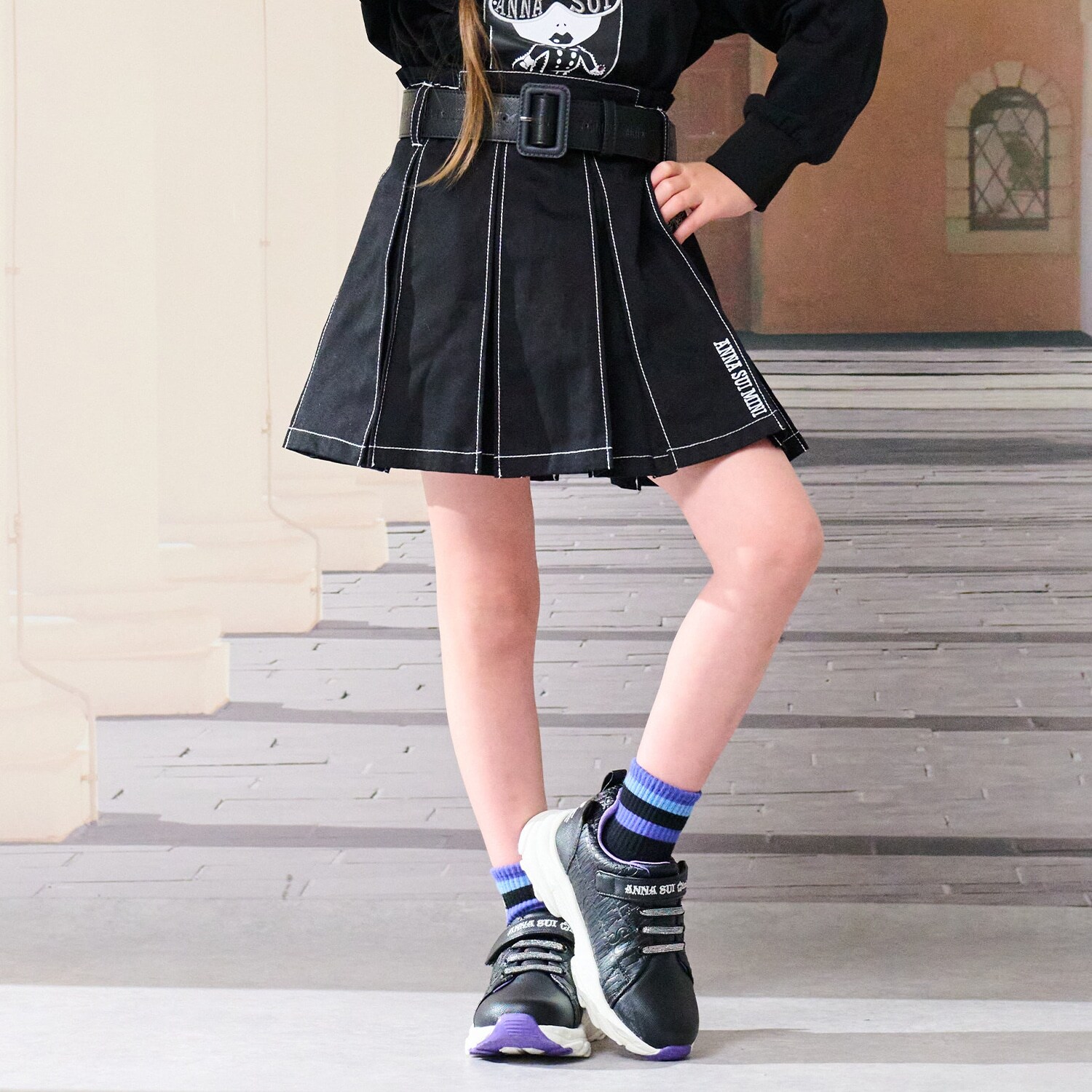 ベルトつきツイルスカート+1分丈スパッツ