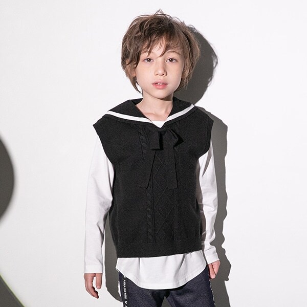 セーラー衿ベスト+長袖Tシャツ