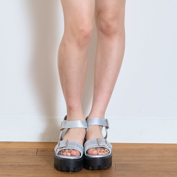 【LTXC】バックル合皮サンダル