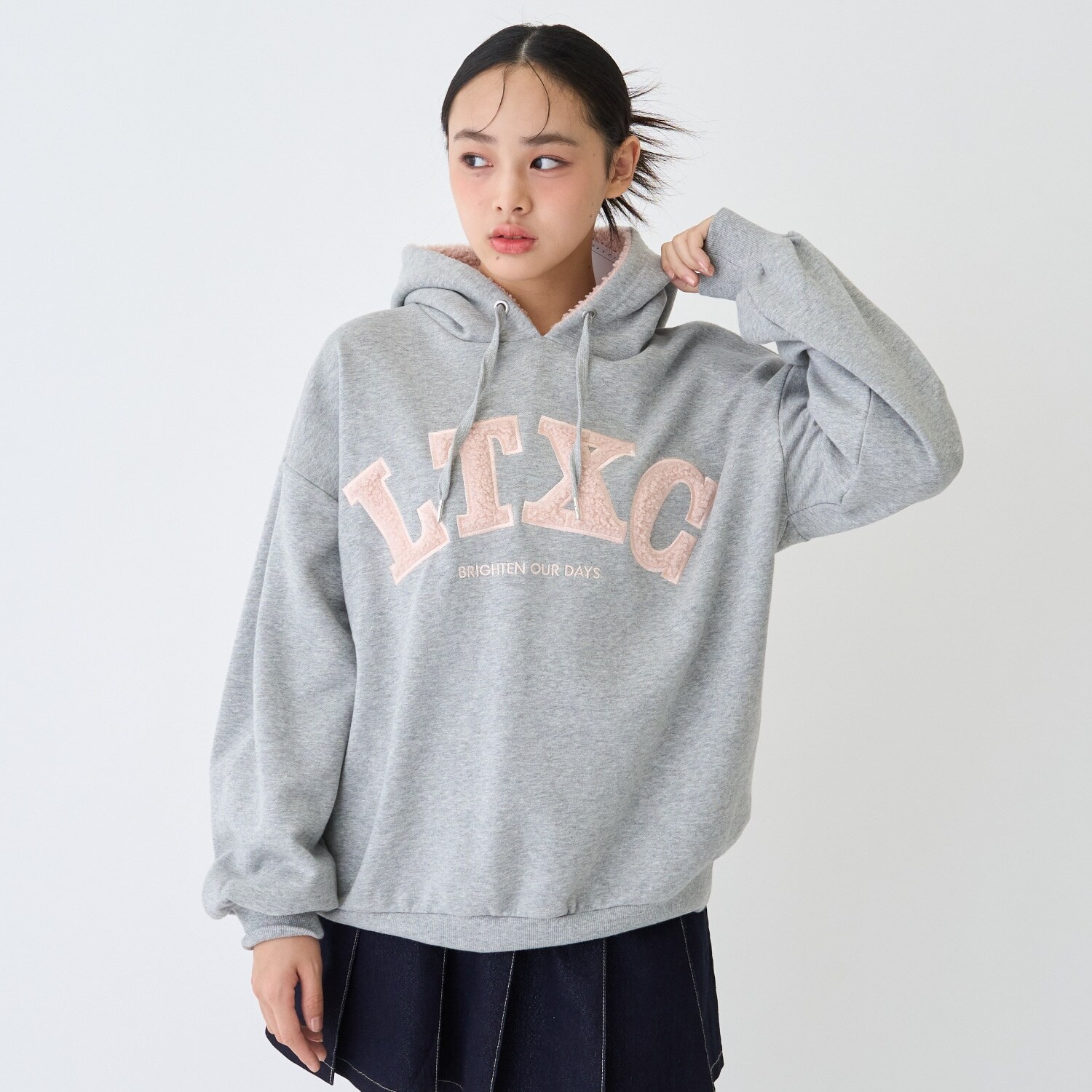 【LTXC】【綿100％】裏起毛ボアロゴパーカー