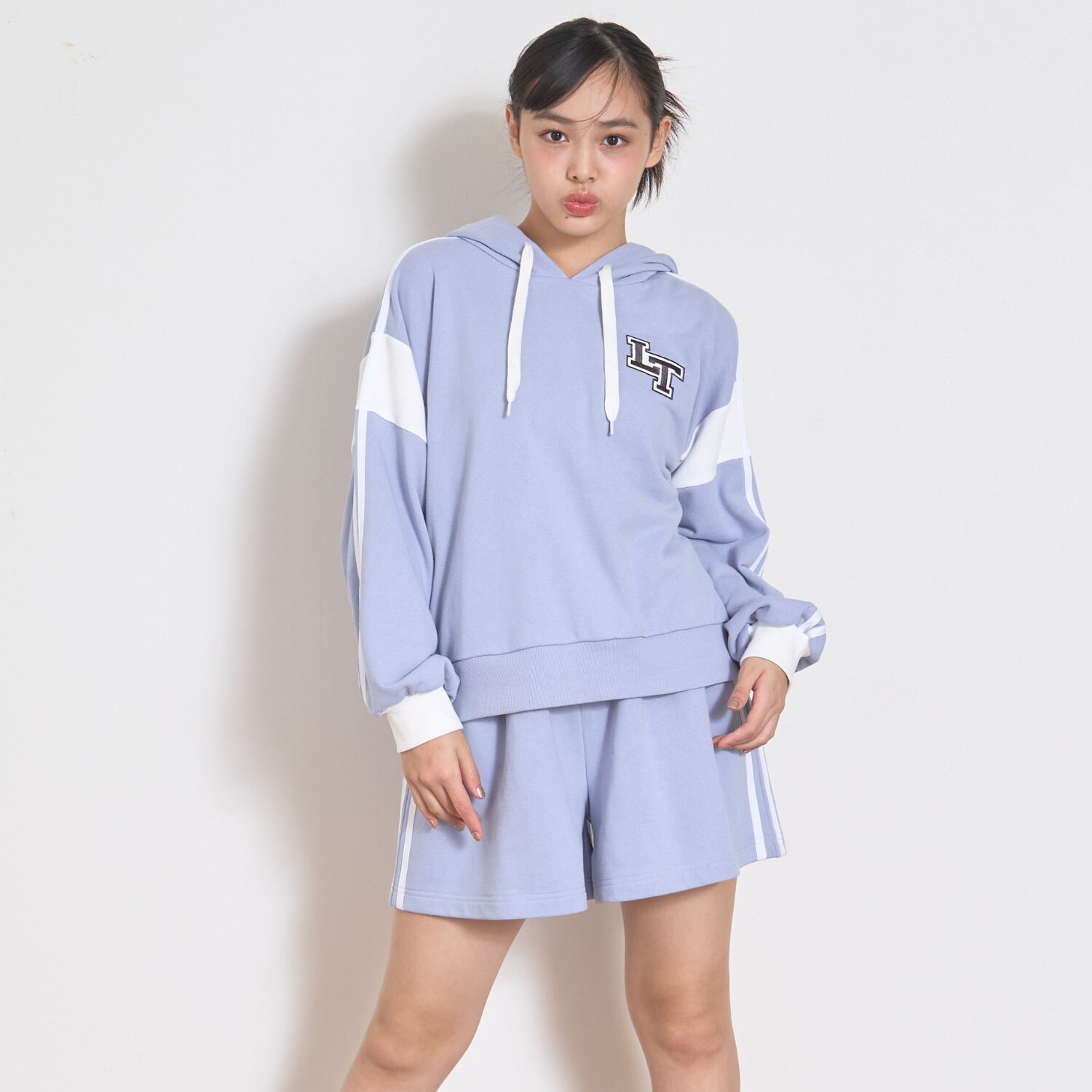 【LTXC】長袖ラインパーカSETUP