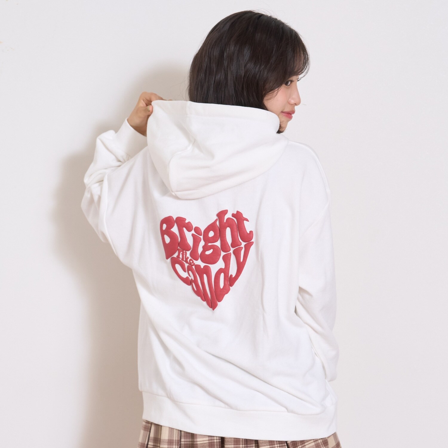 【秒かわトップス】【LTXC】ハート発泡パーカ