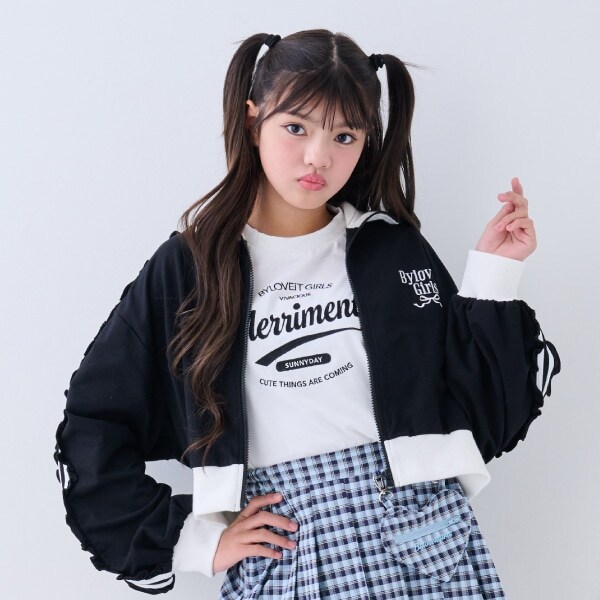 トラックジャケット