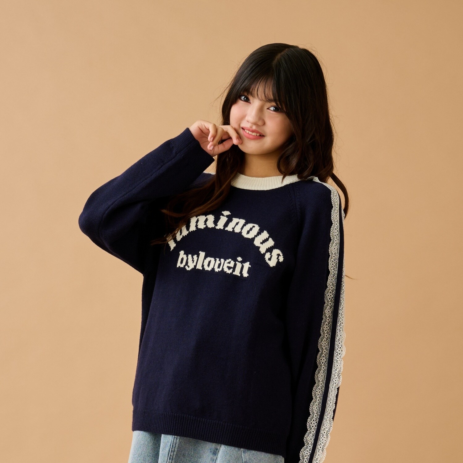 レースロゴニット