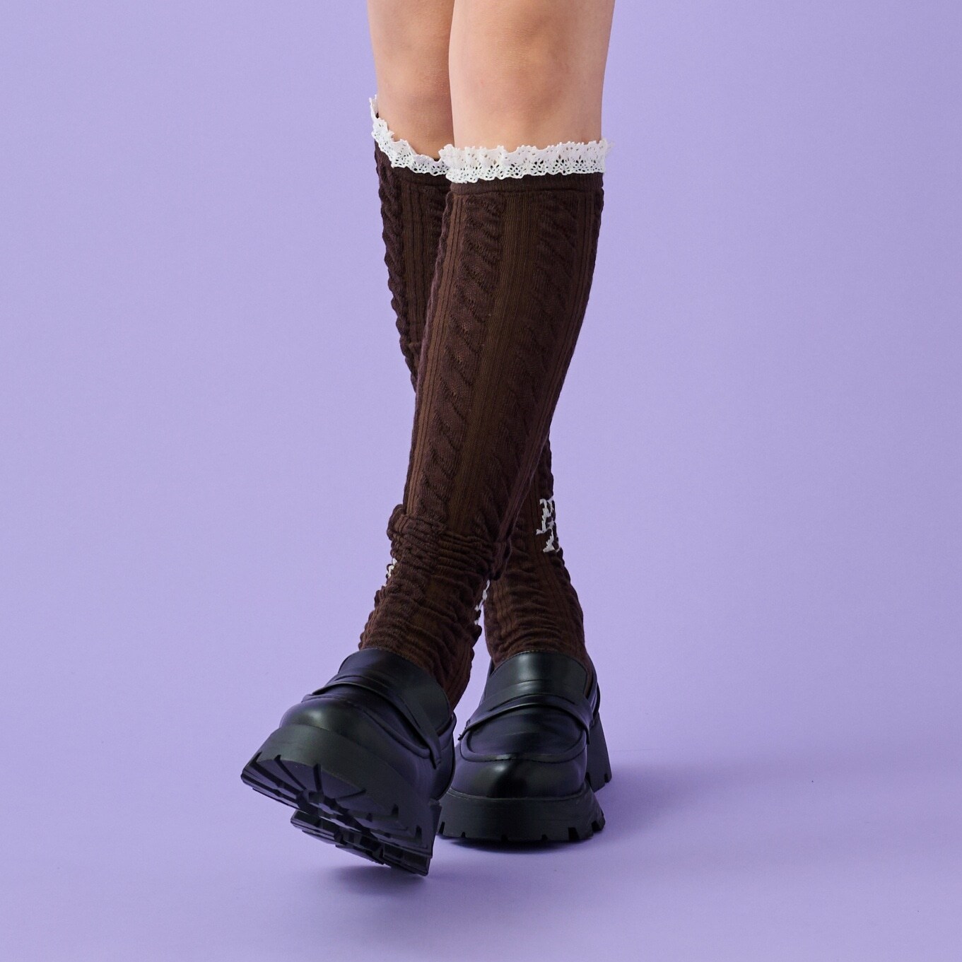 フリルニーハイソックス