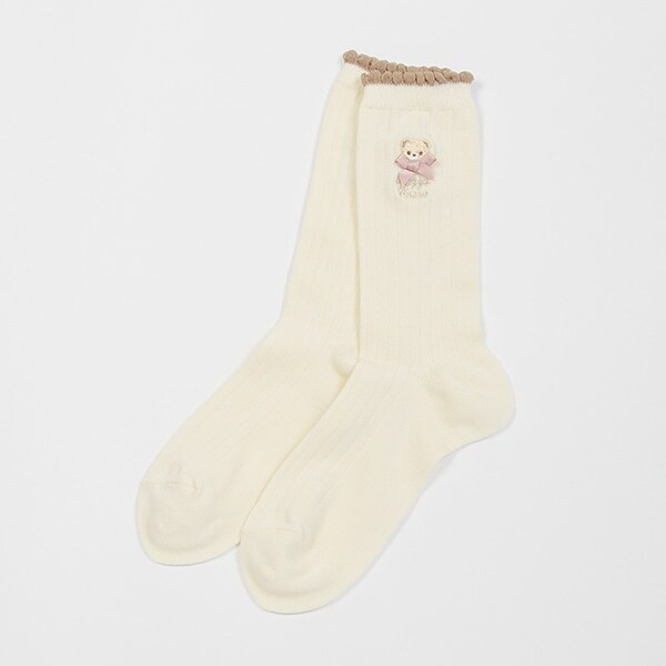 【人気商品再入荷】【直営店で取り扱い無し】くま刺しゅうクルーソックス【日本製】