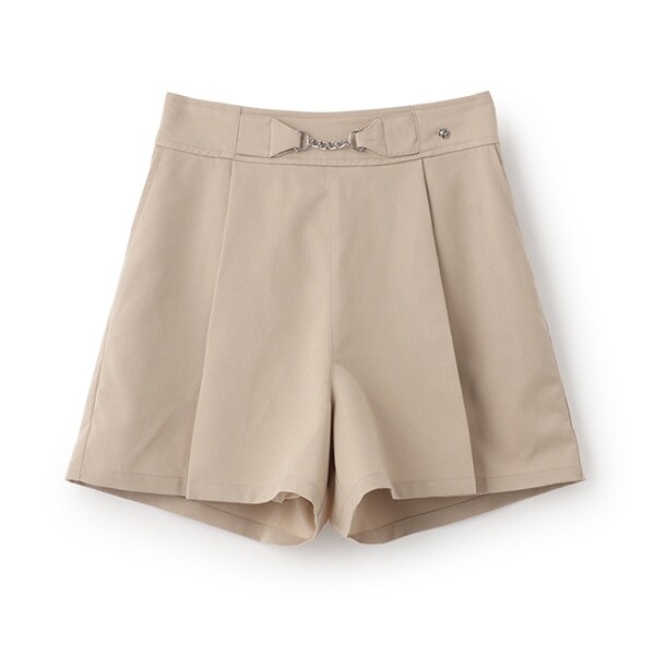 【人気商品再入荷】【直営店で取り扱い無し】チェーンベルト付きショートパンツ