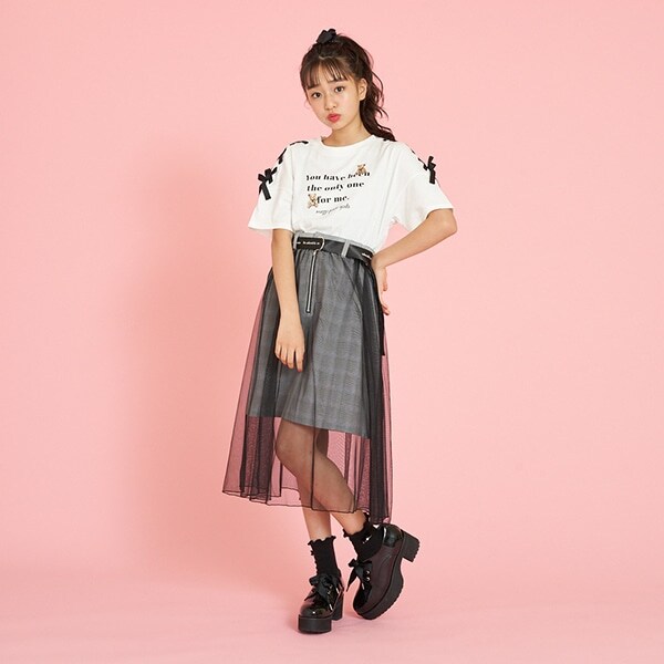 ロゴベルトつきチェックオーバーチュールスカート