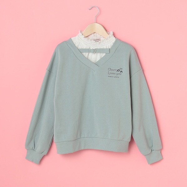 Vネックライントレーナー×レーステレコTシャツ