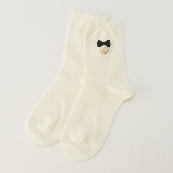 パール調ボタンクルーソックス【日本製】