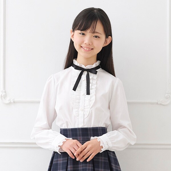 スタンドフリルブラウス