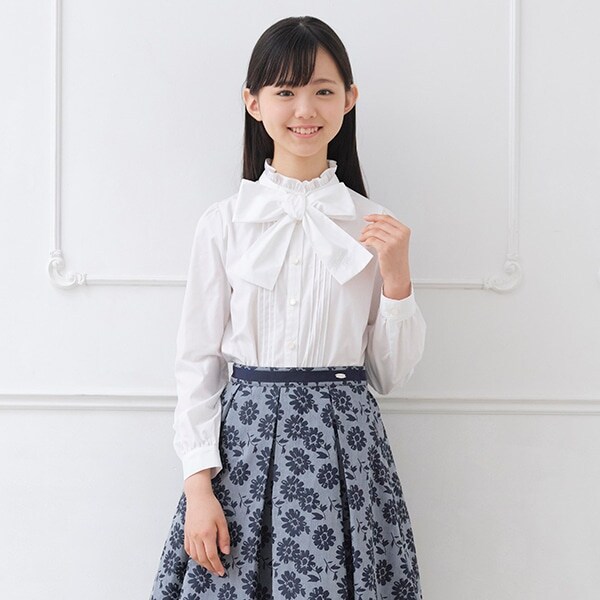 ビッグリボンブラウス