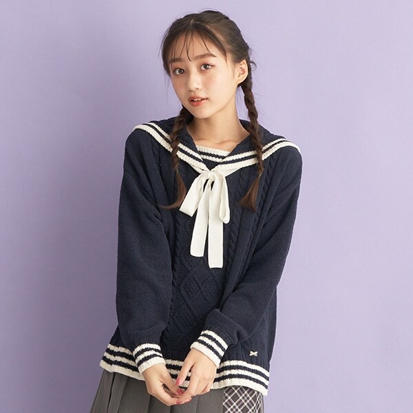 セーラーカラーモールニット