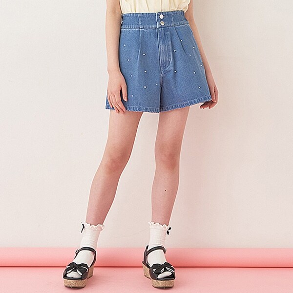 パール&ラインストーンつきハイウエストショートパンツ